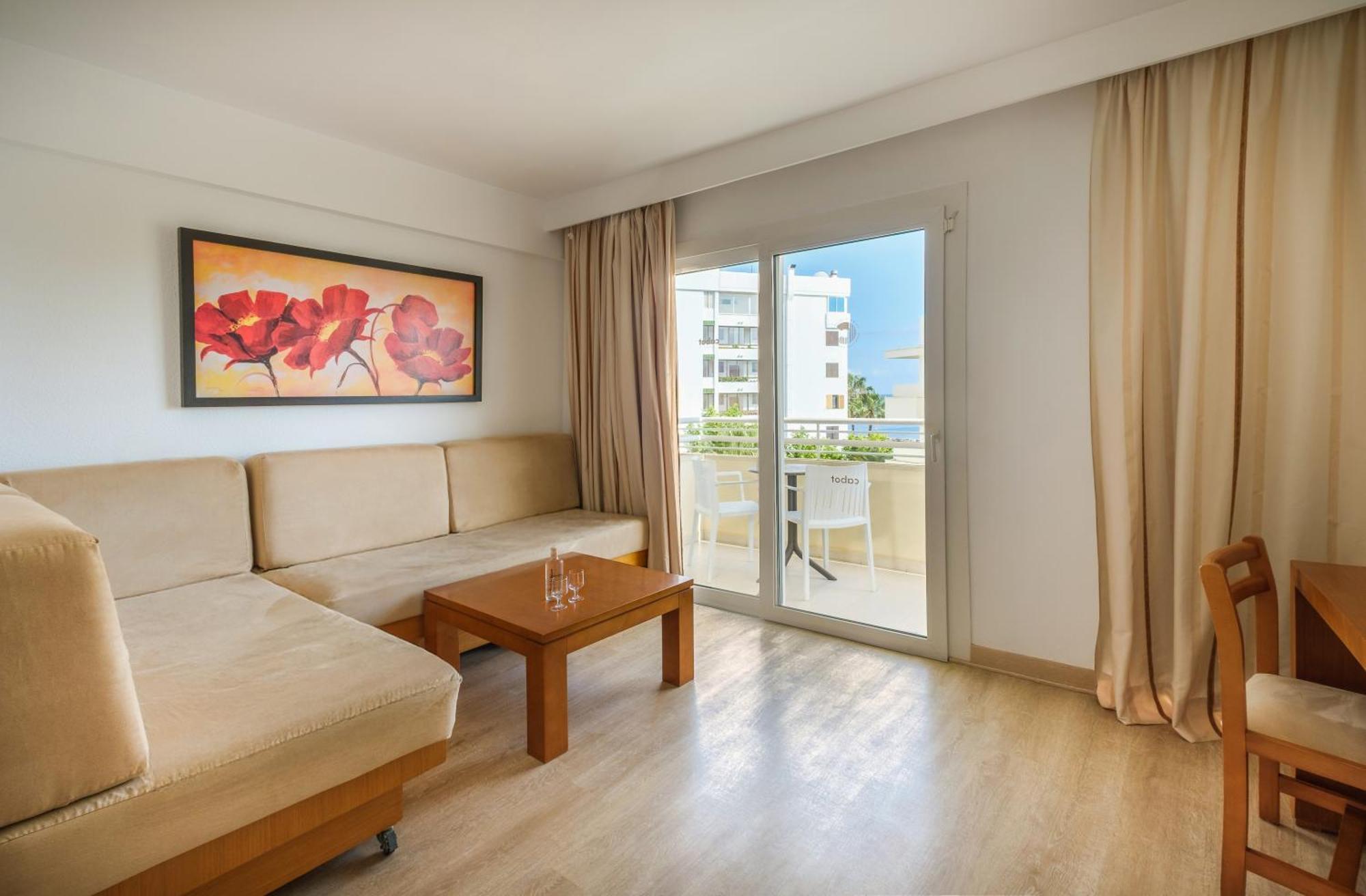 Hotel Cabot Cap De Mar Cala Bona  Exterior foto
